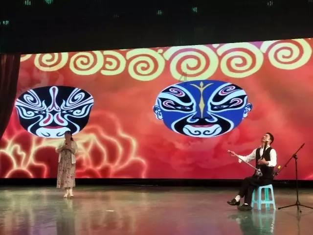 逃离春雨下的房子